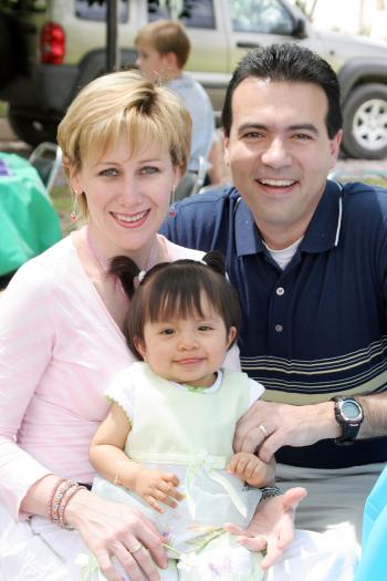 Joaquín Guerra y Mónica Grageda , en reciente festejo.