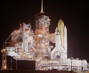 El 'Discovery' partirá en una misión hacia la Estación Espacial Internacional en un momento entre el 15 de mayo y el 3 de junio después de más de dos años en que sus operaciones quedaron canceladas tras el desastre del Columbia.