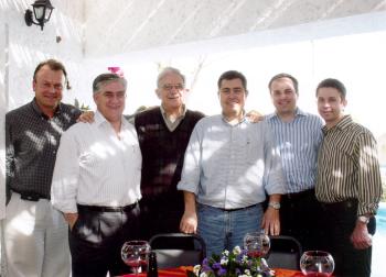 07 de abril
Federico Sáenz, Alejandro Córdoba, Marcelo Bremer, Jorge Pérez y Marco Landeros.