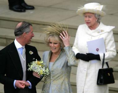 El primado de la Iglesia de Inglaterra rezó para que Carlos y Camilla sean fuertes en el amor, que Dios los defienda en todo momento y los guíe en el camino de la verdad y la paz