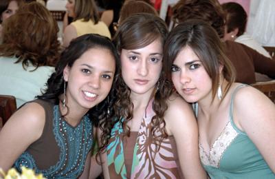 Diana Nahle, Laura Pérez y Ana Gabriela Humphrey.