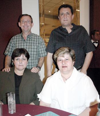 José Villarreal Zambrano, Elena Cepeda de Villarreal, Germán González y Ana Luisa Cepeda.