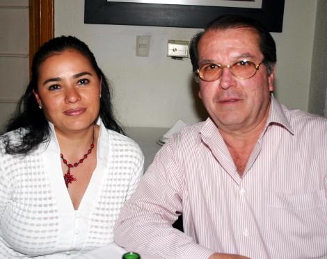 Salma Arellano de Gutiérrez y Jesús Gutiérrez Martínez