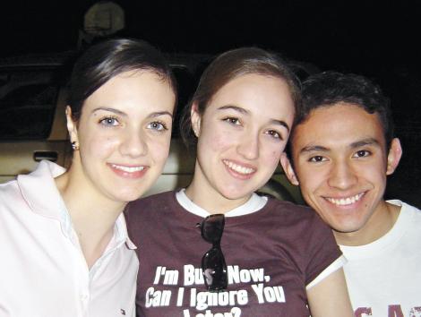 Reunión del CATPaulina Macías, Bárbara Treviño y Chuy Beto Femmat