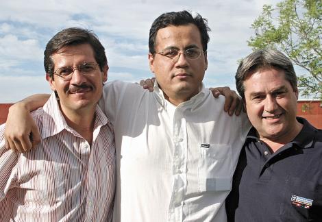 Manuel González, Julián Mejía y Fernando Royo