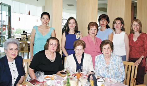 Despedida para María Cristina Alonso CampuzanoChelo de Rodríguez, Ana Sofía Villarreal, Sofía de Campuzano, Cristina Alonso, Esther de Ramírez, Ma. Ángeles de Alonso, Lupe Campuzano, Martha de Villarreal, Ángela Campuzano y Ángeles de Cantú