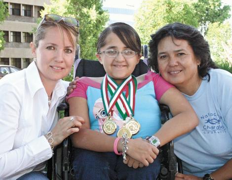 Ruth Izquierdo. Nadia y Consuelo Martínez
