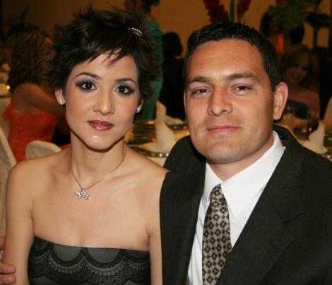 Eliana Ortega Calderón de Rosales y Marco A. Rosales Díaz Rivera.