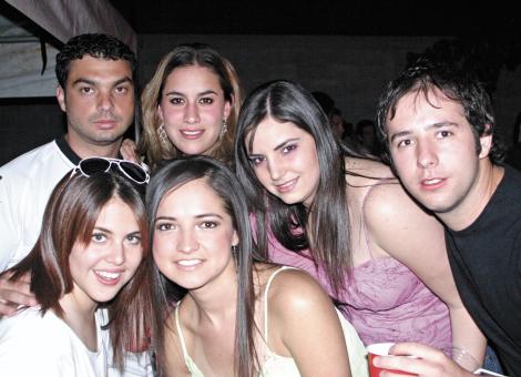 Ángel, Myrna, Mariana, Any y Ana Rosa