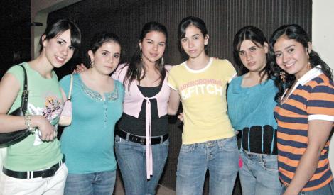 Magaly Berumen, Sofía Gómez, Sandra Rivas, Eri Hernández, Luly Batarse y Mónica García