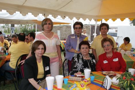 Martha Amarante de Pérez Aguilera, Chiquis Amarante de Lamberta, Ana Catalina Amarante de Madero, Susana Amarante de Cepeda, Angélica Zo de Amarante y Blanca Laura Uribe de Rocha.