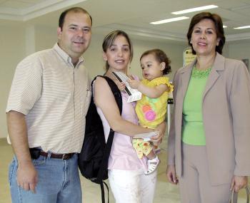 Juan Carlos Menéndez, Ana Cristina Mennéndez, Esperanza de Aranda y María José Menéndez