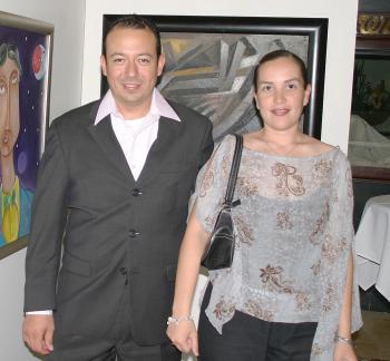 Edmundo Delgado y Marcia Anduaga.