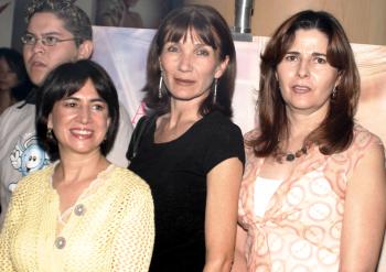 Leticia Garza, Cristy Allegre y Coquis Salazar.