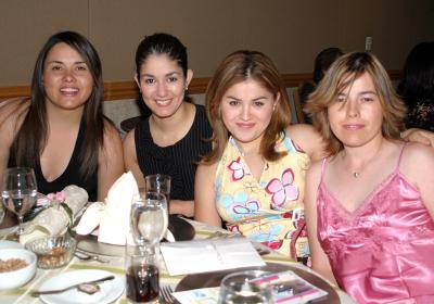 Cristina Gutiérrez, Amy de Mejía, Jéssica Adame y Verónica Sánchez