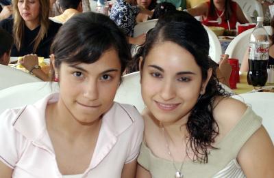 Emilia y Victoria Ochoa Murra