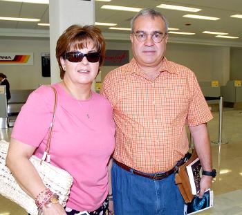 David y Marcela Sada viajaron a Los Cabos.
