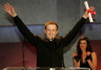 Premio al Mejor Cortometraje: Podorozhni, de Igor Strembitskyy (Ucrania), y mención especial para Clara, de Van Sowerwine (Australia).