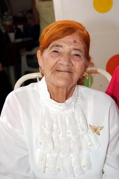 Sra. María de la Luz López celebró su cumpleaños número 90.
