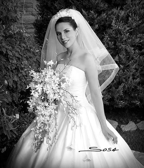 Srita. Liliana Cepeda Ramírez, el día de su enlace matrimonial con el Sr. Carlos Vázquez Fierro