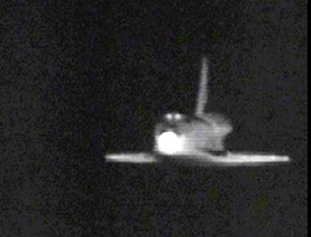 La NASA cumplió con su principal objetivo: un lanzamiento y un aterrizaje seguro de la avejentada nave.