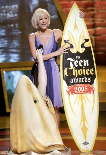Mejor Grito: Paris Hilton por La Casa de Cera (House of Wax).