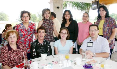 María Ángeles Echavarría, Cecilia Valdés, Raquel Morales, Rafael García, Gabriela Lazalde, Patricia Barroso, Macrina Ontiveros, Ana Martínez y Martha Revueltas