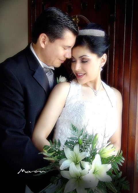 Dr. Javier Contreras Rayas y C.P. Nidiana G. Hernández Cárdenas contrajeron matrimonio el pasado cuatro de junio.