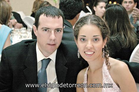 Eduardo Zermeño y Daniela Valencia de Zermeño