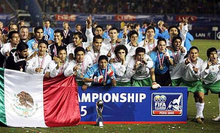 Esta es la primera vez que un seleccionado nacional mexicano alcanza un título mundial FIFA. Estuvo cerca de lograrlo en 1977, cuando en el Mundial juvenil disputado en Túnez perdió la final ante Rusia y quedó segundo, con Hugo Sánchez a la cabeza como una de sus máximas figuras.