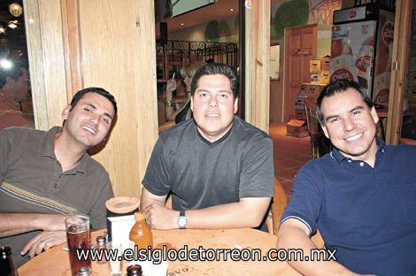 Jesús Handal, Carlos Ruíz y Alejandro Félix