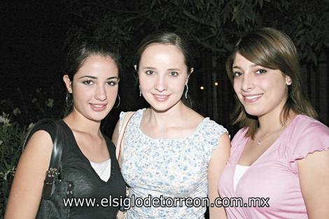Ana Laura Viesca, Daniela Teele y Mayela de la Garza
