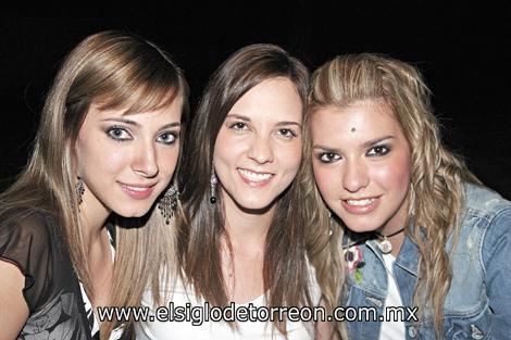 Edna Monroy, Paulina Delgado y Kattia Villarreal