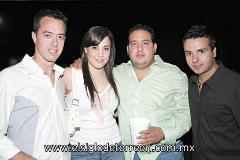 Poncho Zermeño, Daniela Martínez, Armando Valdés y Luis Herrera