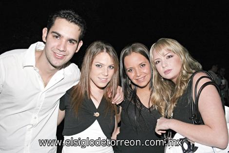 Felipe Pérez, Ana Villy Estrada, Marisú del Bosque y Aída Sambuci