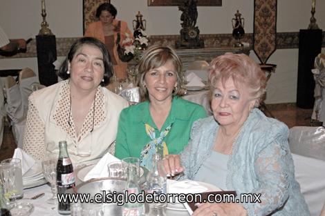 Marisa E. de Ibarra, Tere G. de Chaul y Oly de Medina