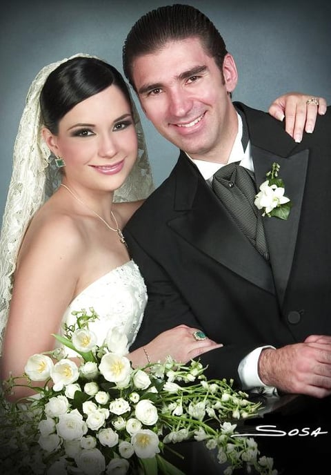 Sr. Rogelio de Jesús Braña Barrera y Srita. Karla María Corrales Elizondo contrajeron matrimonio religioso el pasado 29 de julio