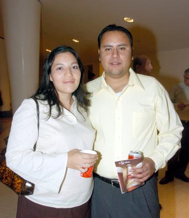 Cristina Ortega y Arturo Llamas.