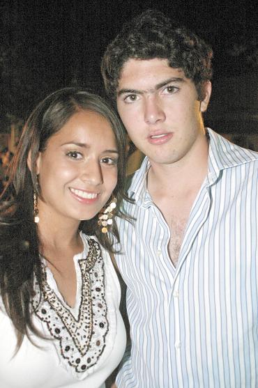 Nayeli Fernández y Sebastián Rodríguez.