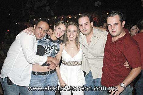 Luis Medrano, Claudia Roca, Edna Páez, Ismael Cepeda y Eduardo Flores