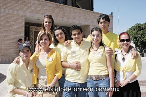 Familia Issa González