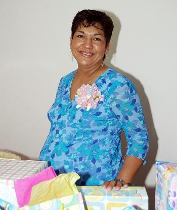 31 de octubre 2005
Gabriela Plata Rodríguez disfrutó de una fiesta de canastilla.