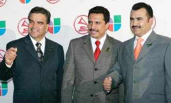 Miembros del grupo Primavera .