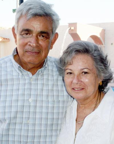 Héctor Montes y María Teresa Salinas de Montes