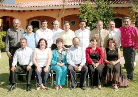La XVII Generación de Contadores Públicos de la Escuela de Comercio y Administración de la Universidad Autónoma de Coahuila.