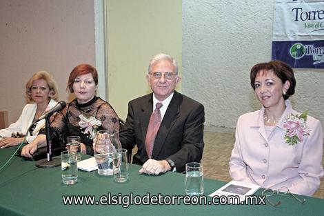 INTERESANTE LIBRO 
Lourdes Bañuelos, Lidia Acevedo, Alberto González Domene y Gloria Rincón Torres