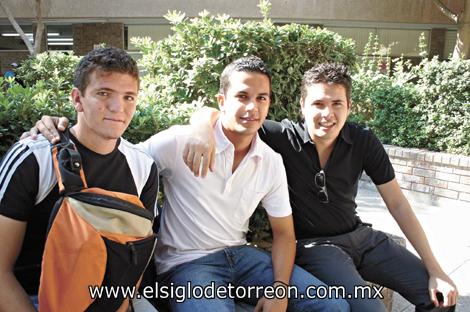 Felipe García, Alejandro Arias y Héctor Guerrero