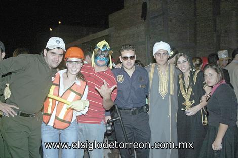 Arturo, Maru, Chacho, Hassan, Alberto, Ana y Tere