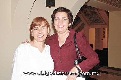 Guadalupe de Seañez y Tita Izaguirre