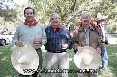 Alfonso Macías, Antonio Fernández y Alejandro Gidi.